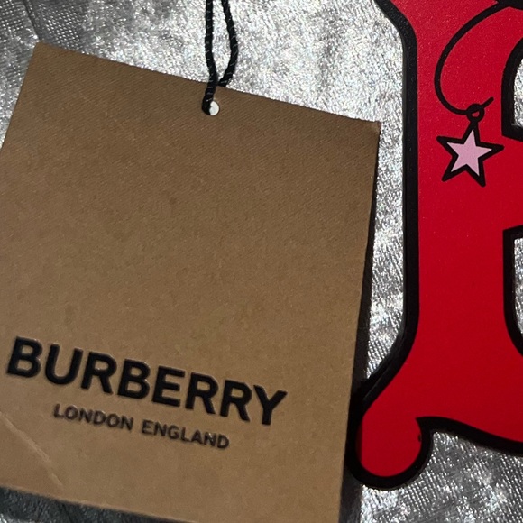 Burberry bag charm tag Red Leather Tb Bag Charm gold logo travel letter star - Picture 9 of 10